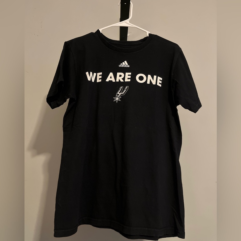 SPURS Basketball tee!! 🏀🏀 from Adidas